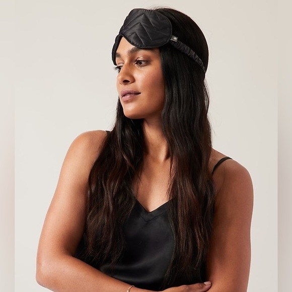 NWT - Athleta - Black Calm Cool Sleep Mask - Picture 2 of 7